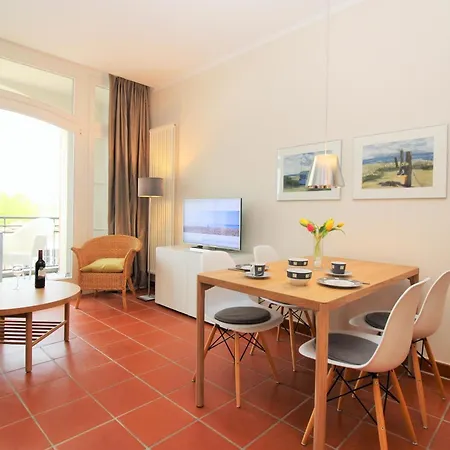 Apartment Waldhaus 18 Kuehlungsborn