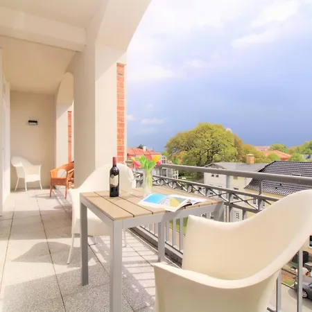 Lägenhet Waldhaus 18